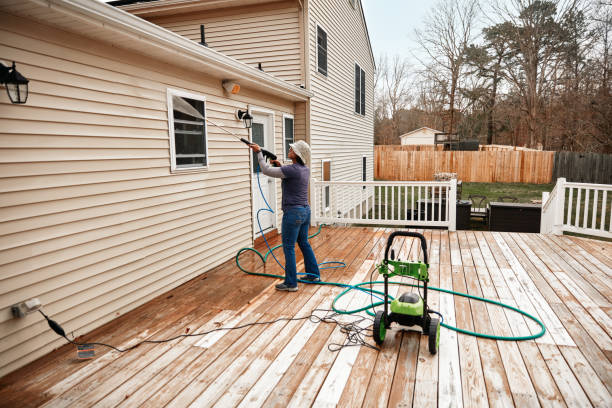 Garage Pressure Washing in Hallettsville, TX